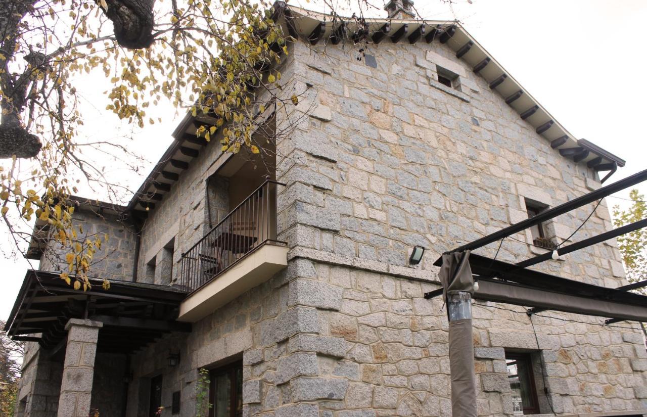 Los Corrales De Soto Hotel Soto Real Kültér fotó